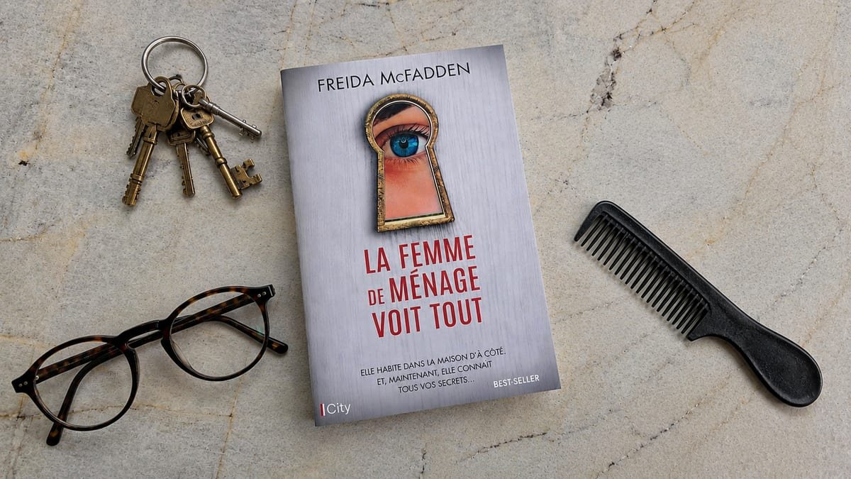 Couverture illustrée pour la chronique de La femme de ménage voit tout